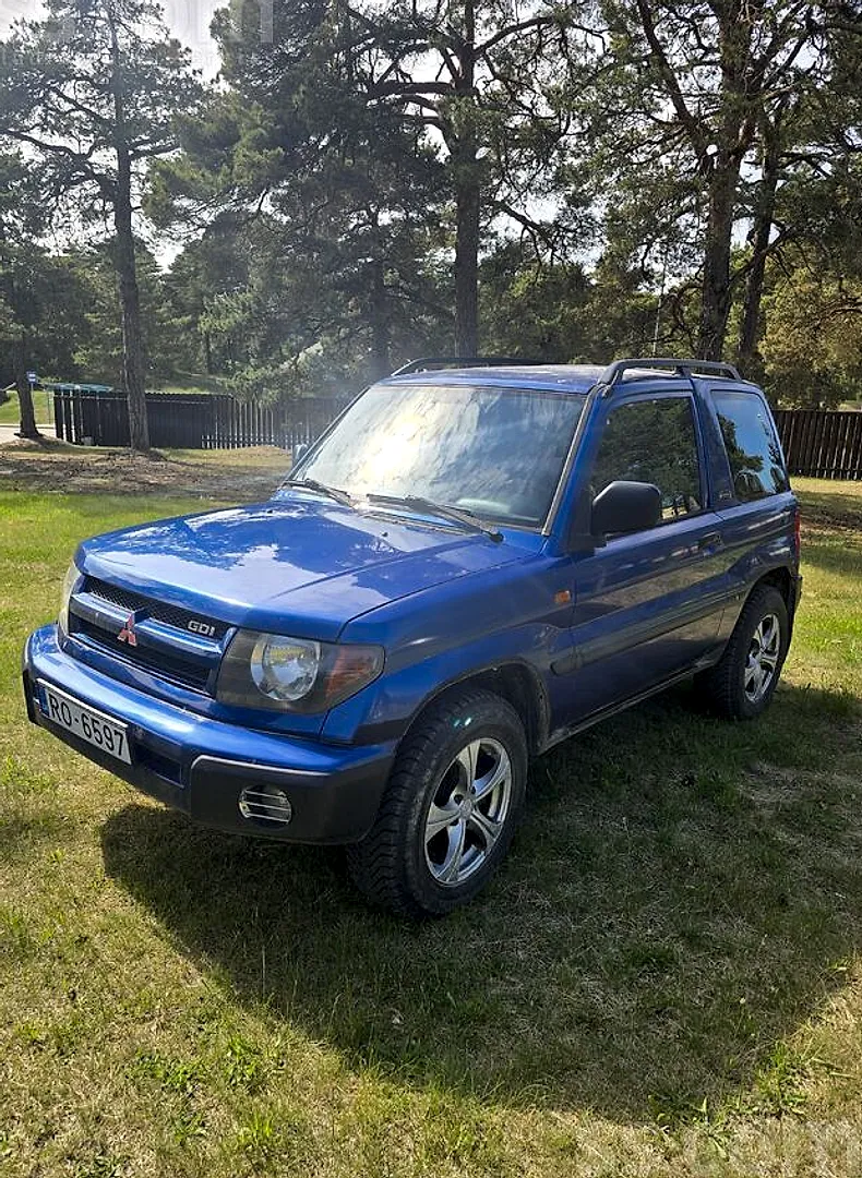 Mitsubishi Pajero Pinin, 2001. gads