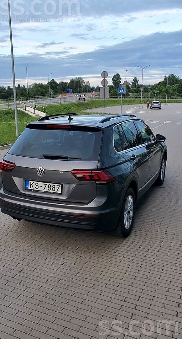 Volkswagen Tiguan — foto 3
