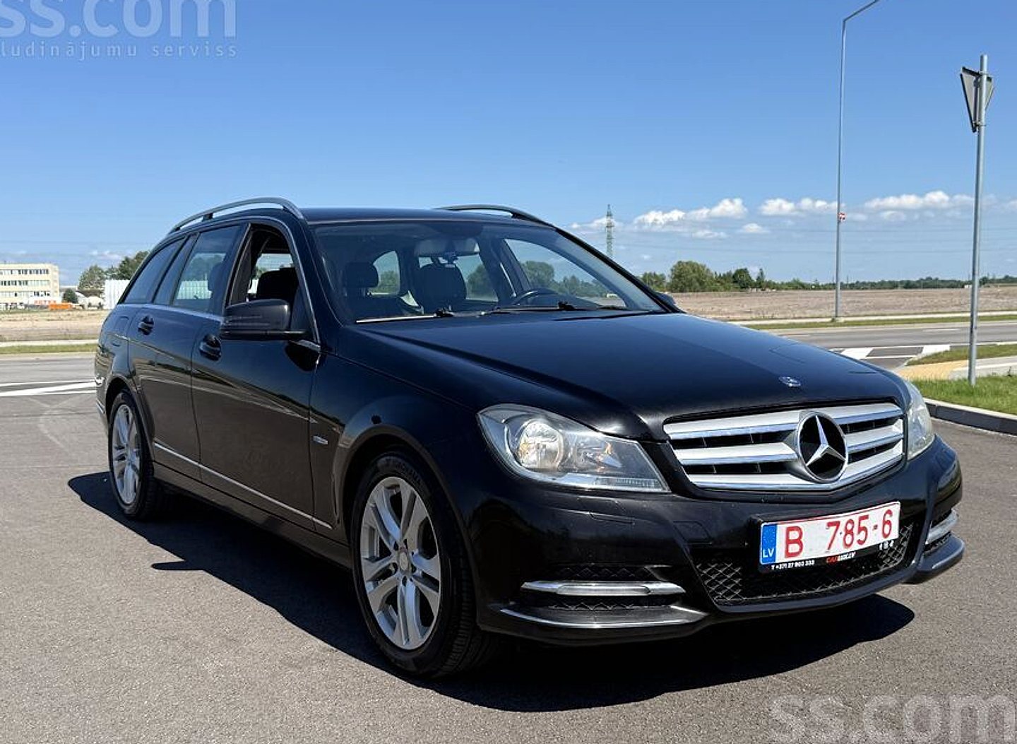 Mercedes-Benz C180 — foto 3
