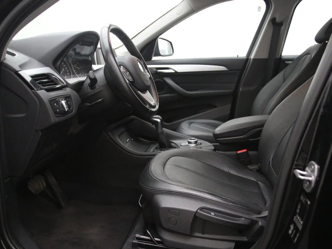 BMW X1 — foto 5