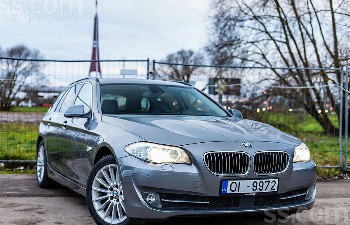 BMW 530 — foto 2
