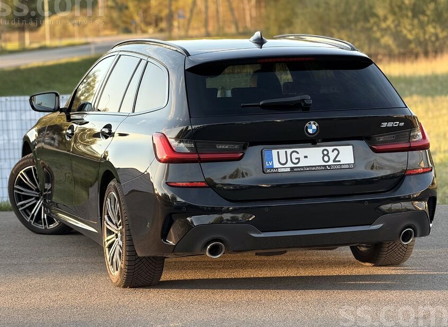 BMW 320 — foto 5