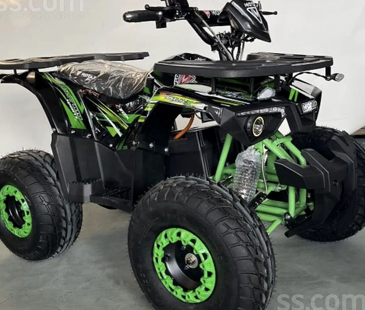 Atv E-Outlander.