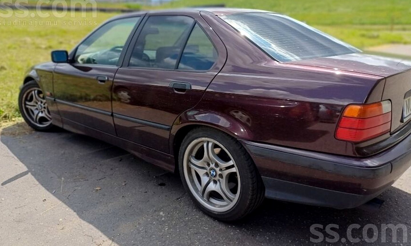 BMW 325 — foto 2