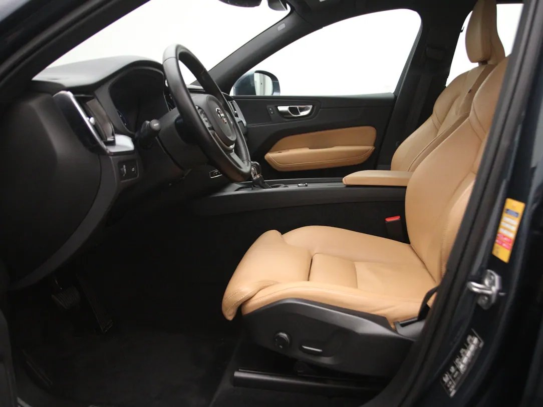 Volvo Xc60 — foto 5