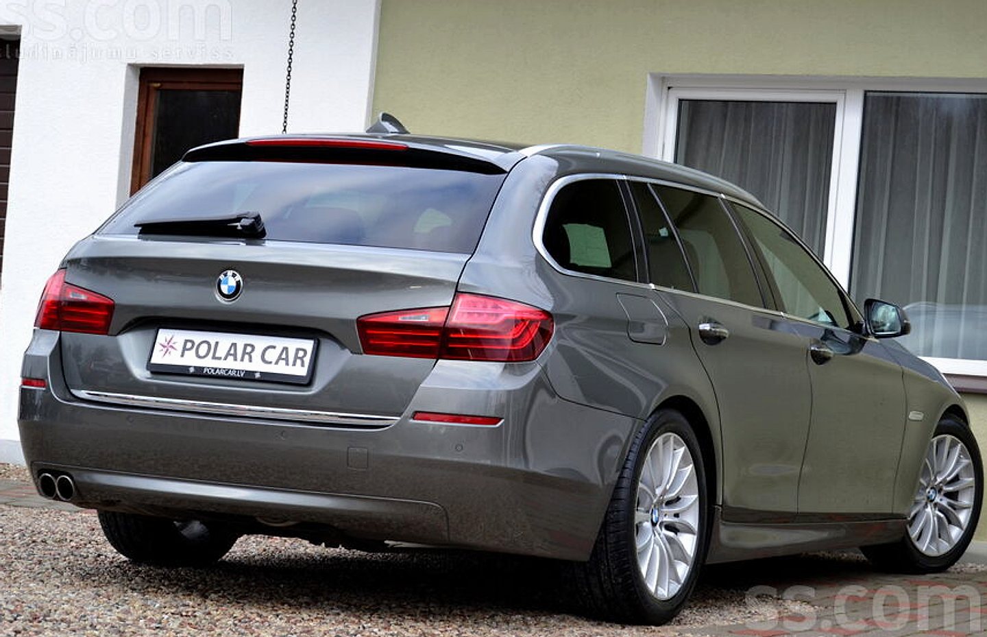 BMW 530 — foto 3