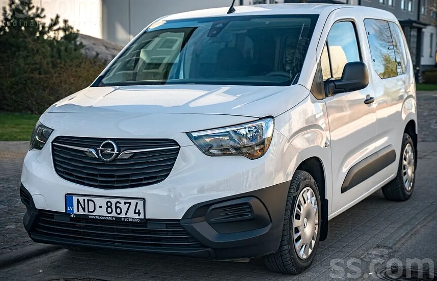 Opel Combo, 2022. gads