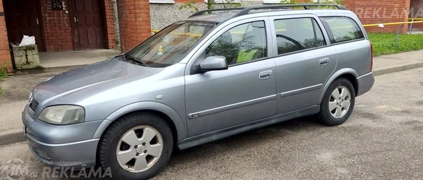 Opel Astra, 2003. gads