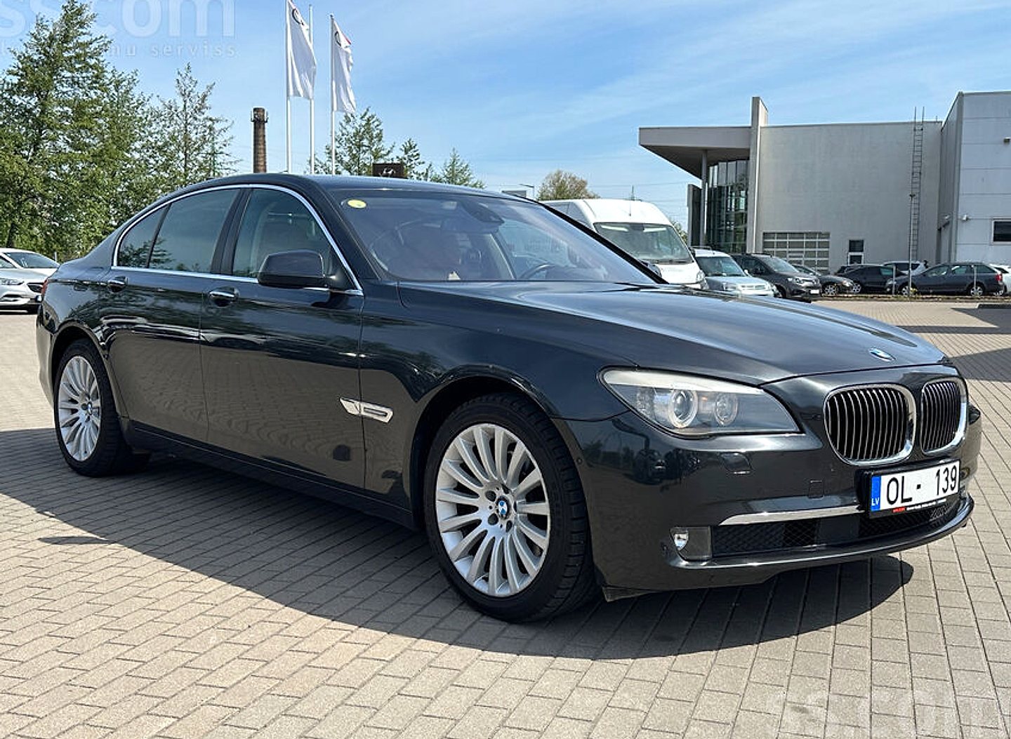 BMW 730 — foto 4