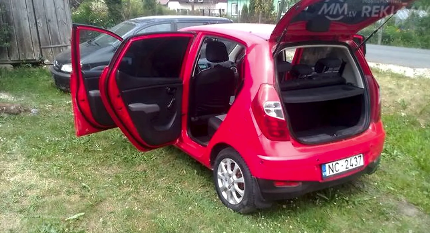 Hyundai i10, 2009. gads