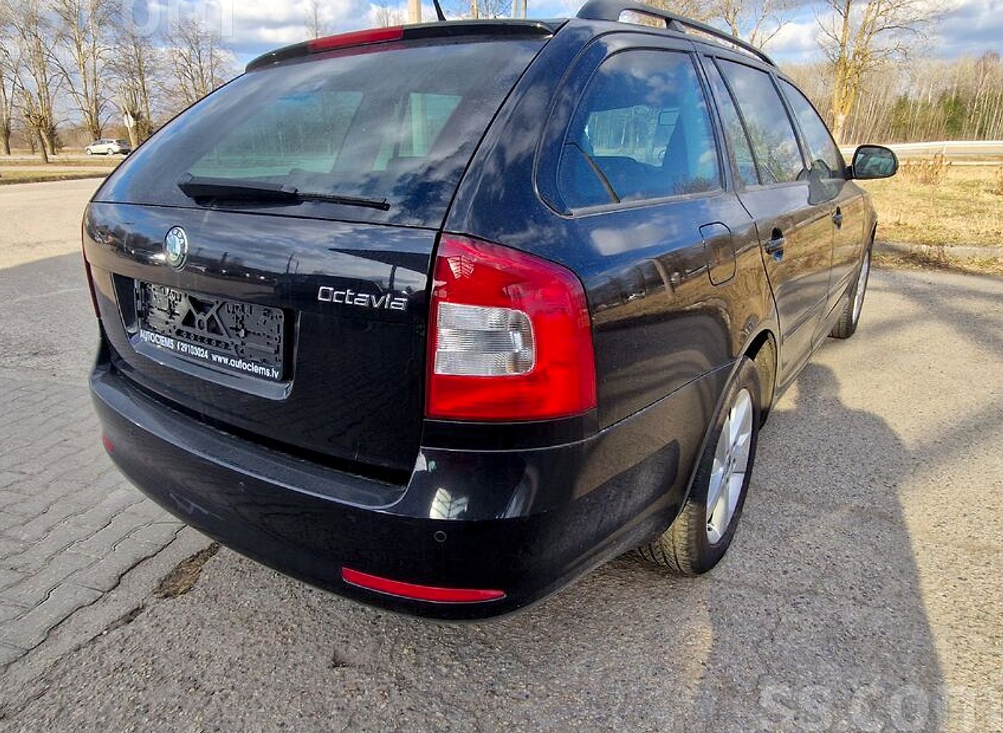 Škoda Octavia — foto 2
