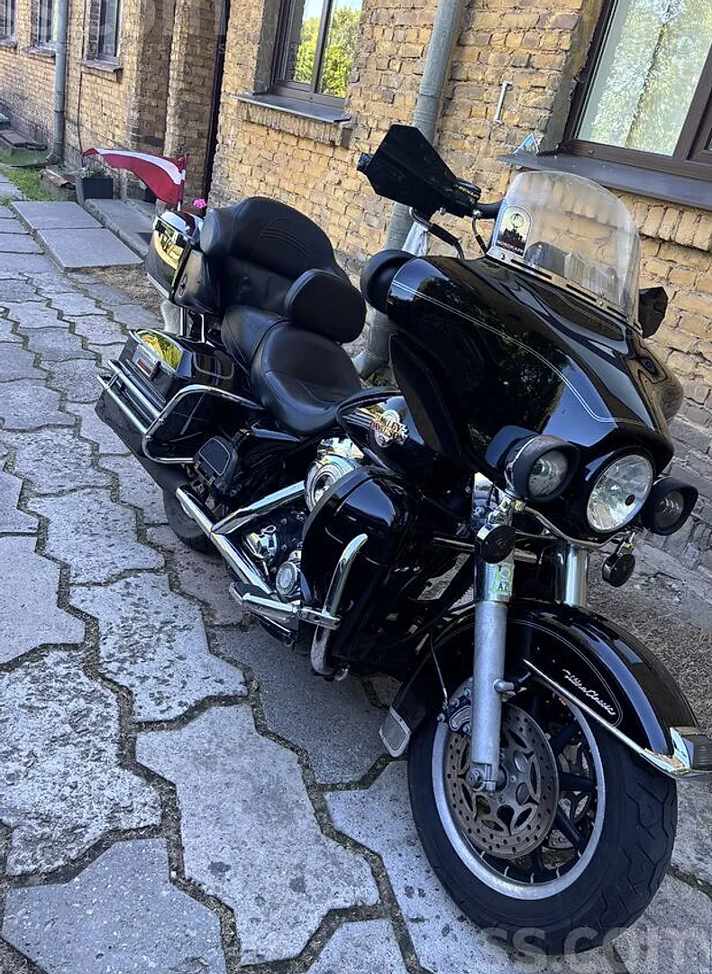 Harley-Davidson Flhtcu, 2007. gads