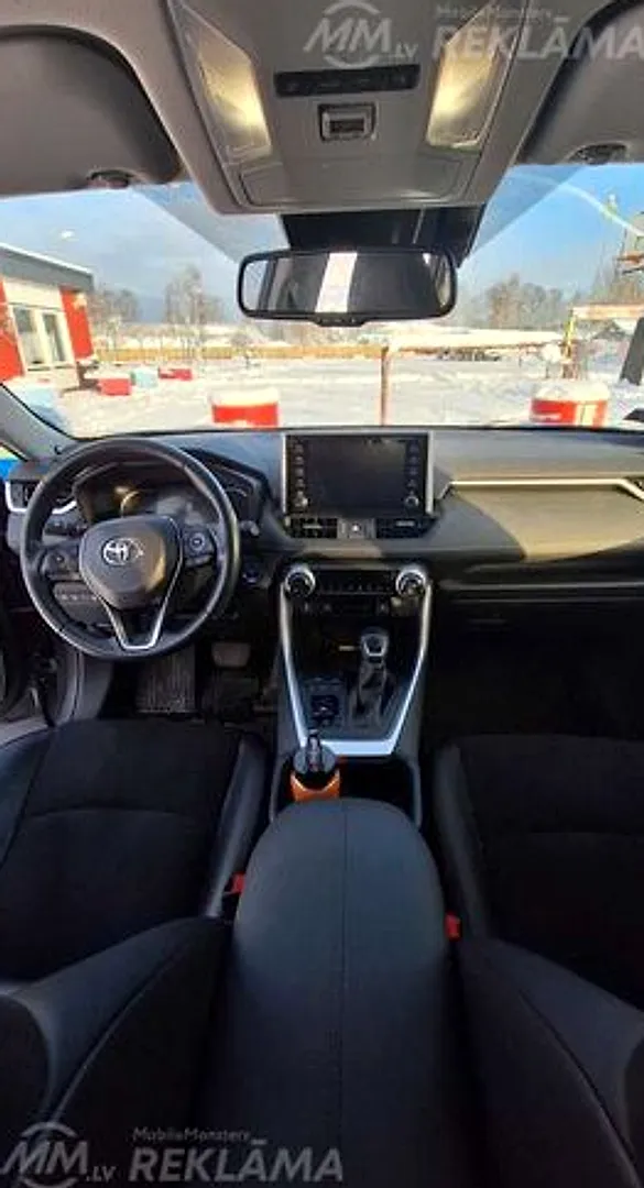 Toyota RAV, 2022. gads