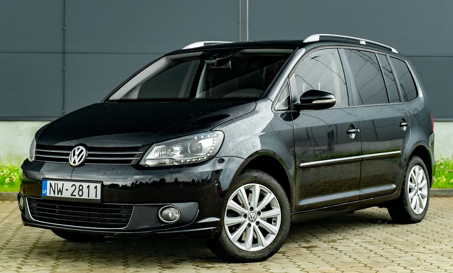 Volkswagen Touran, 2012. gads