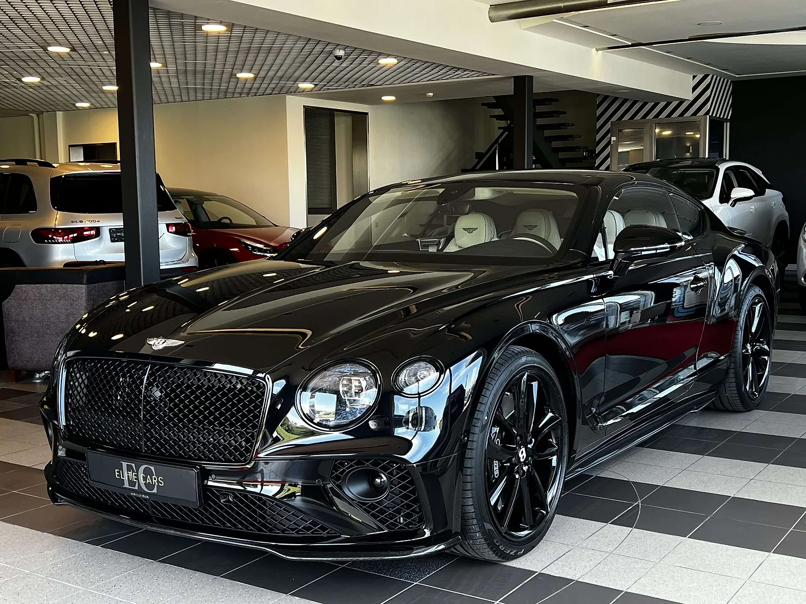 Bentley Continental GT, 2023. gads