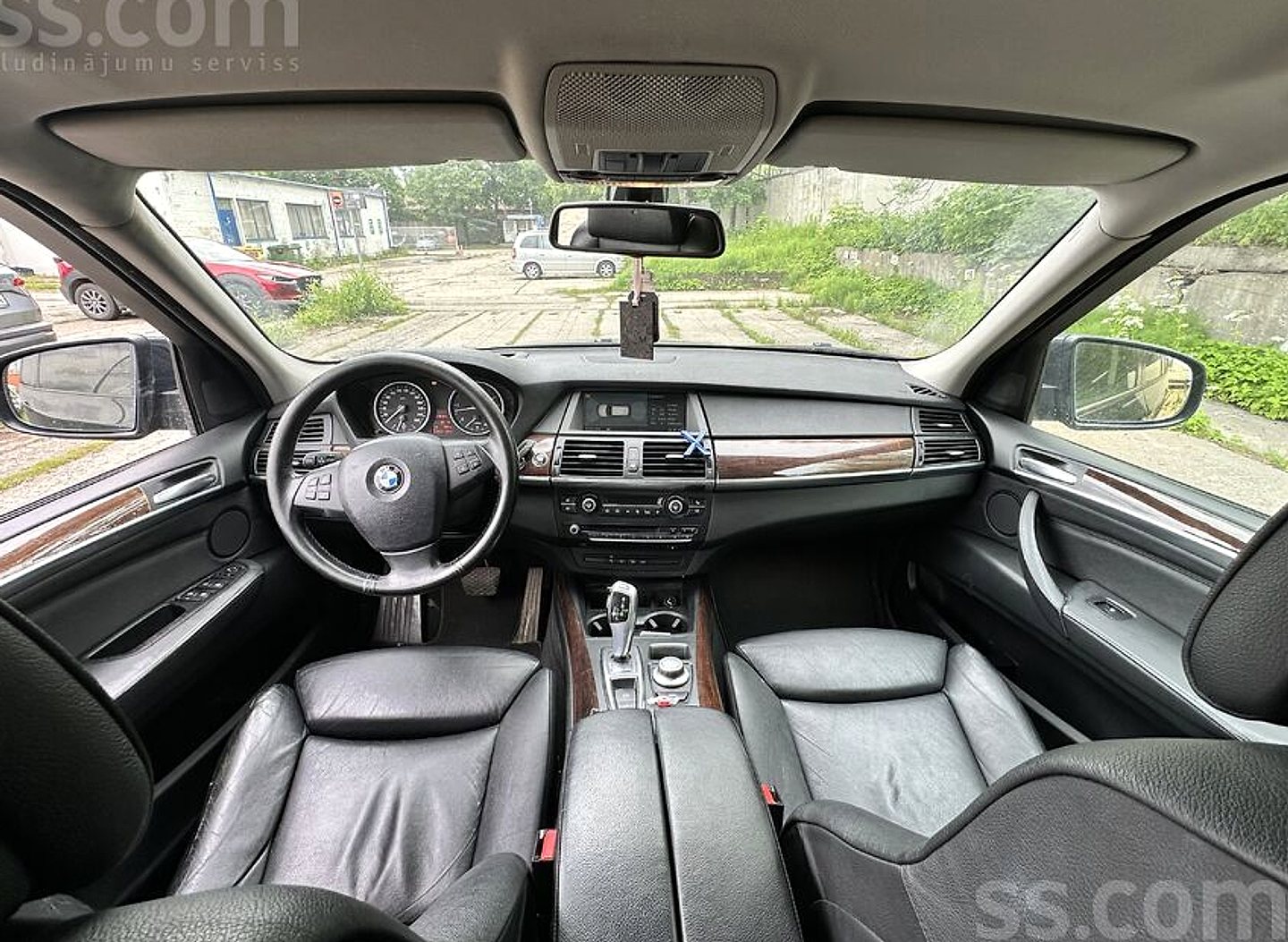 BMW X5 — foto 5