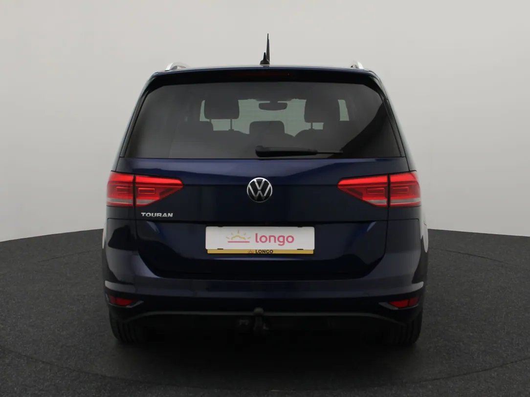 Volkswagen Touran — foto 6