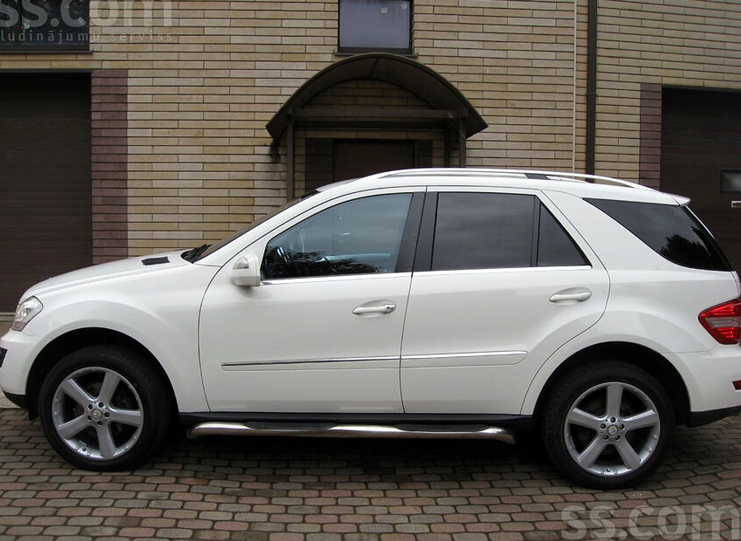 Mercedes-Benz ML320 — foto 4