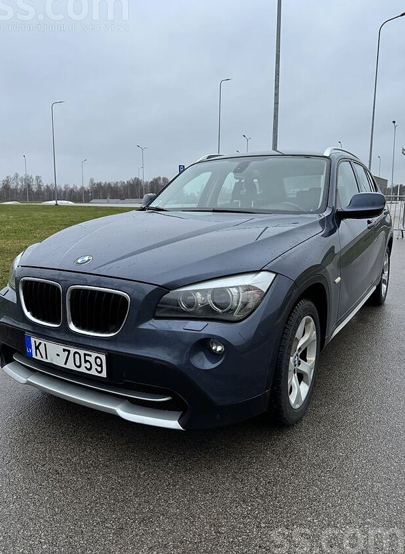 BMW X1 — foto 2