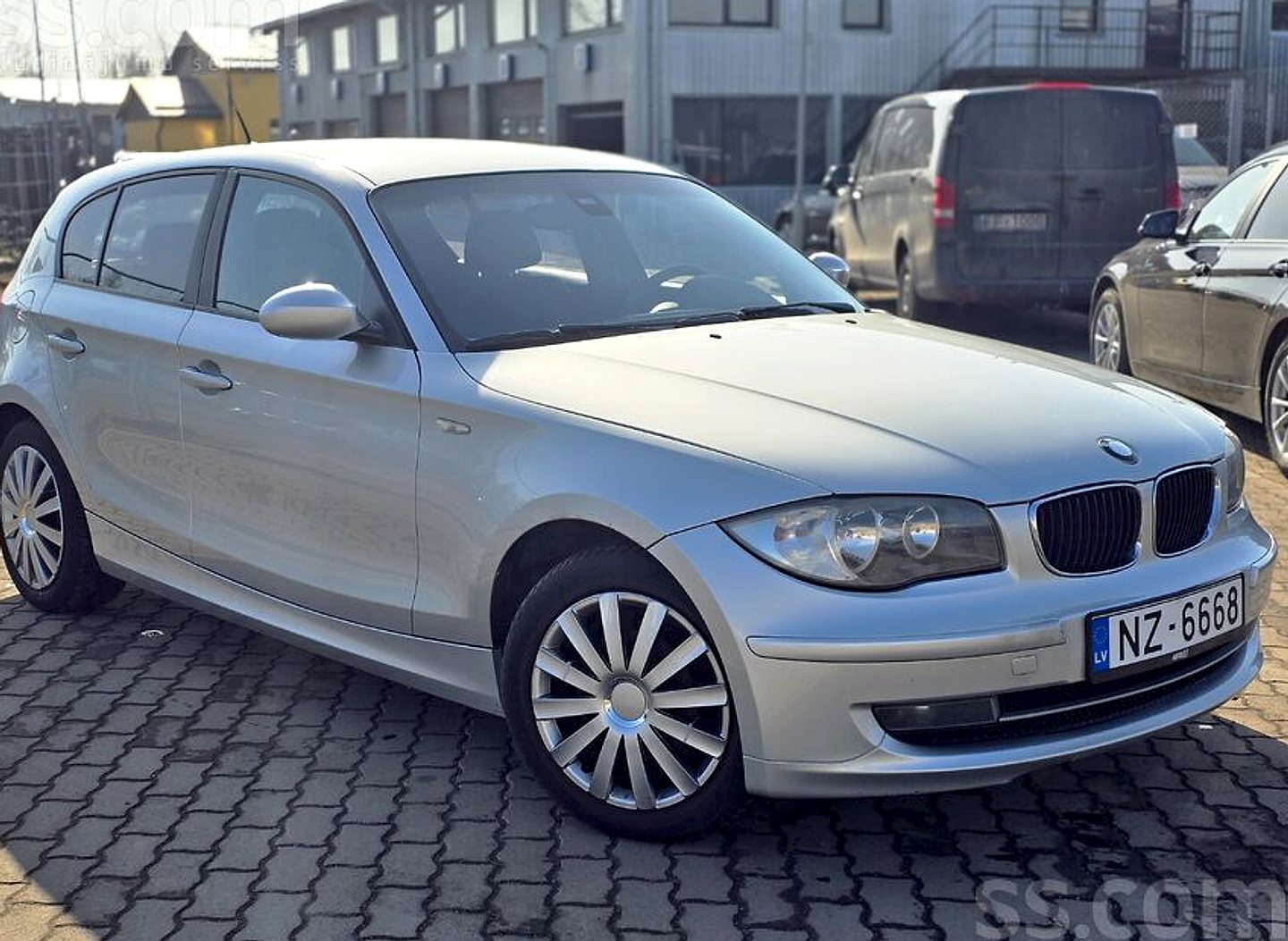 BMW 116 — foto 2