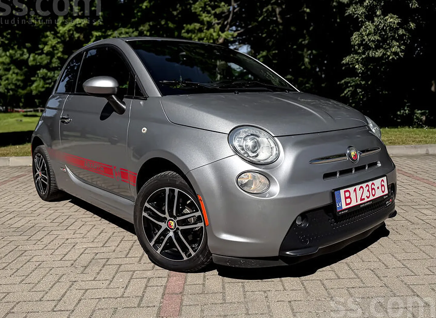 Fiat 500, 2015. gads