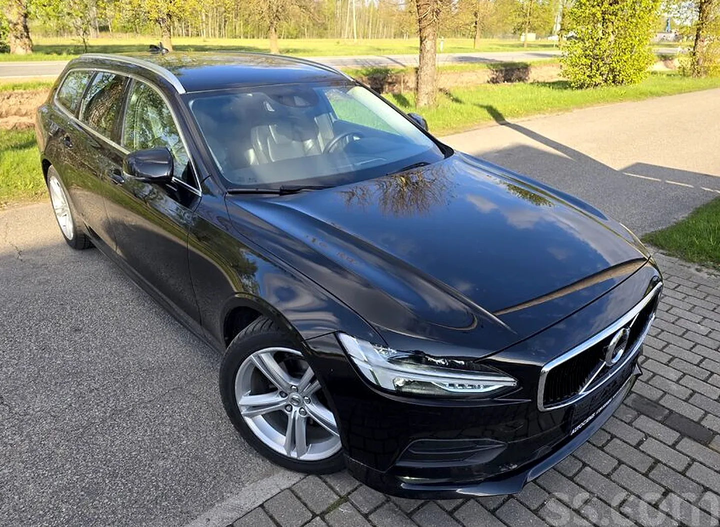 Volvo V90, 2019. gads