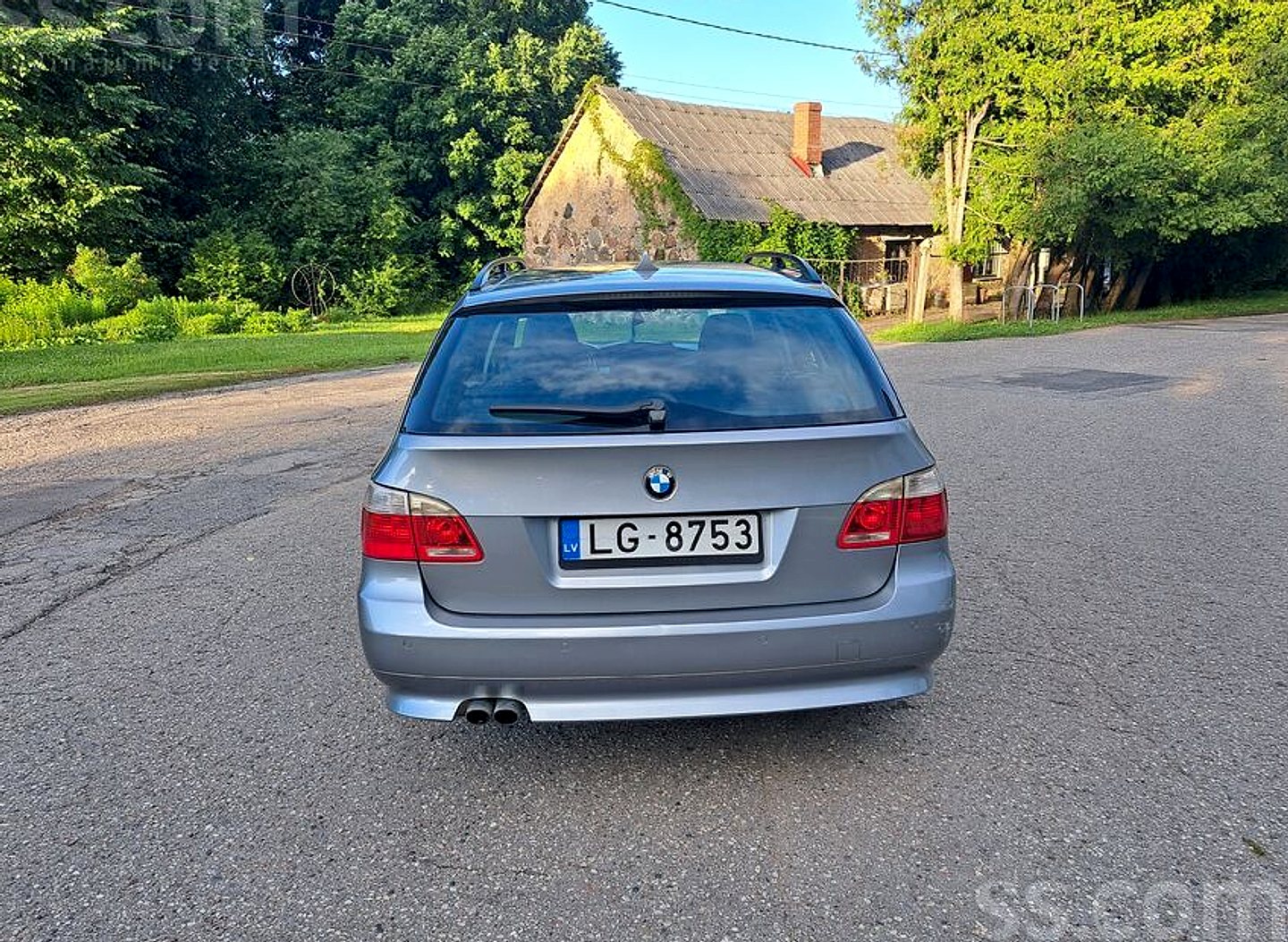 BMW 525 — foto 4
