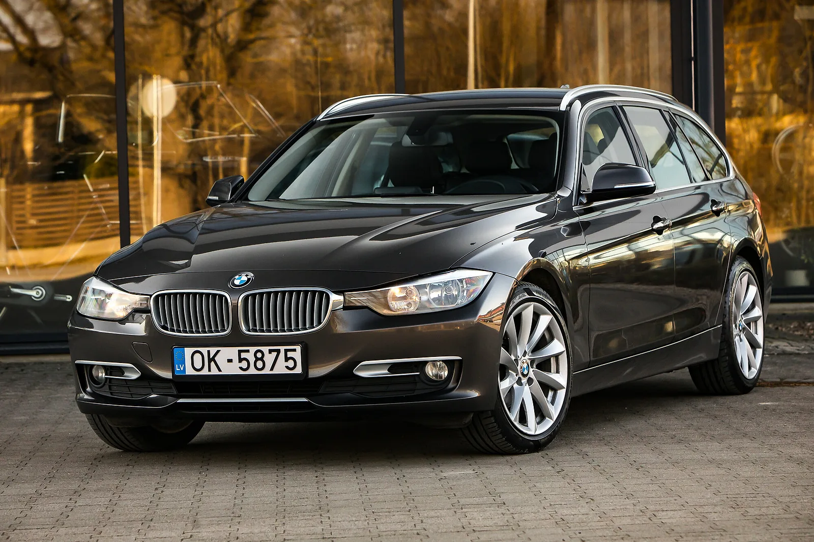 BMW 320, 2013. gads