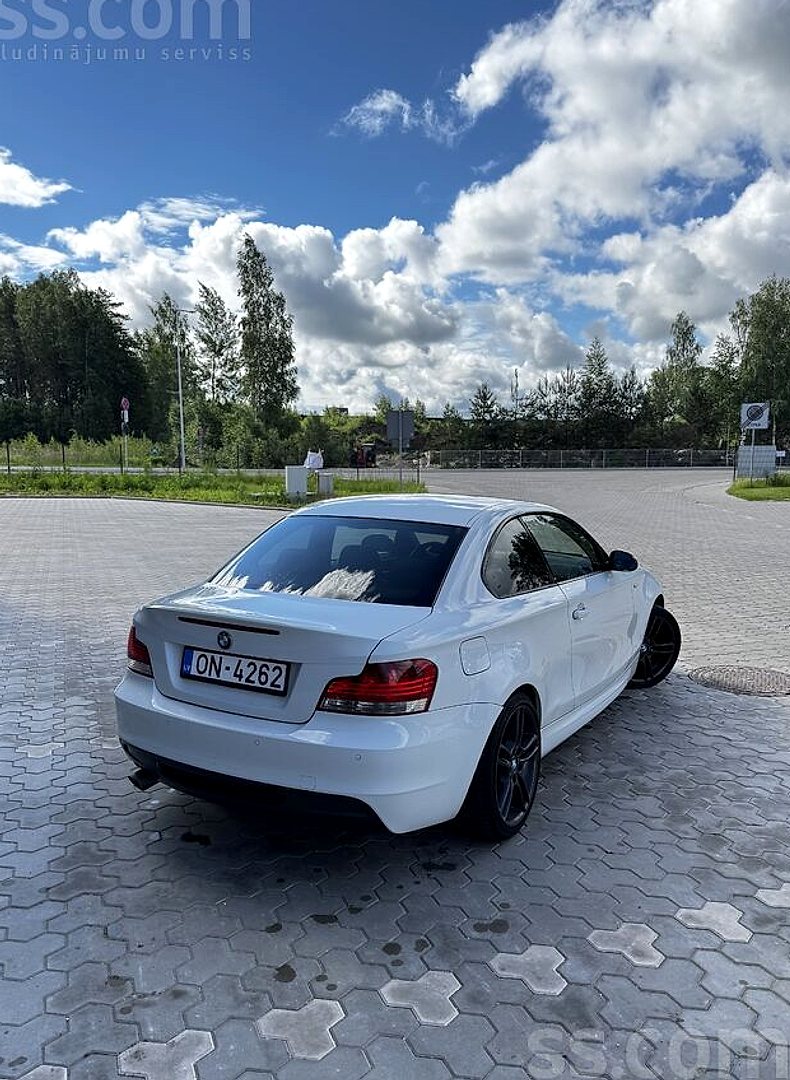BMW 120 — foto 3