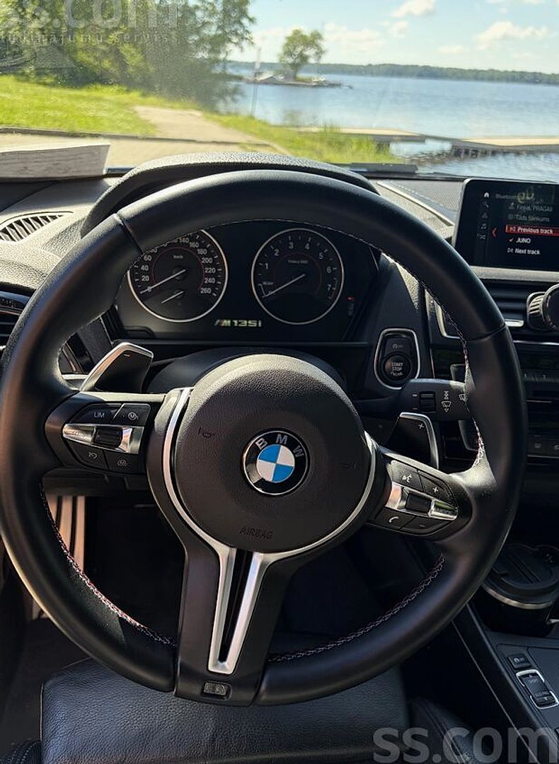 BMW 135 — foto 6