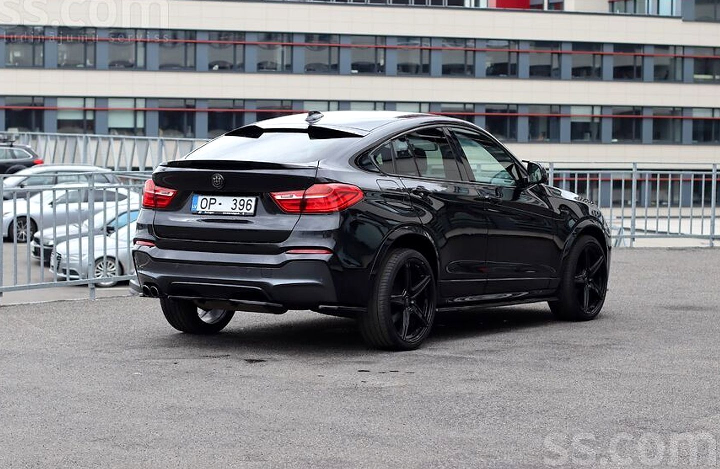 BMW X4 — foto 6