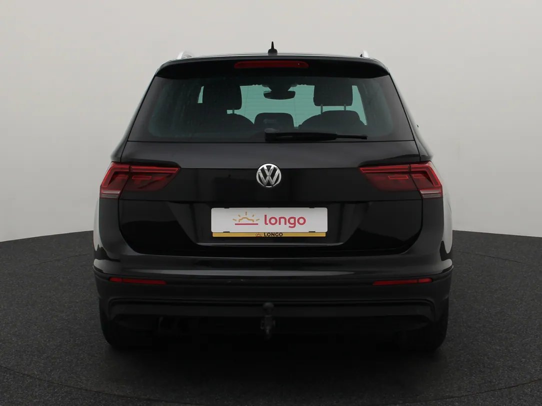 Volkswagen Tiguan — foto 6