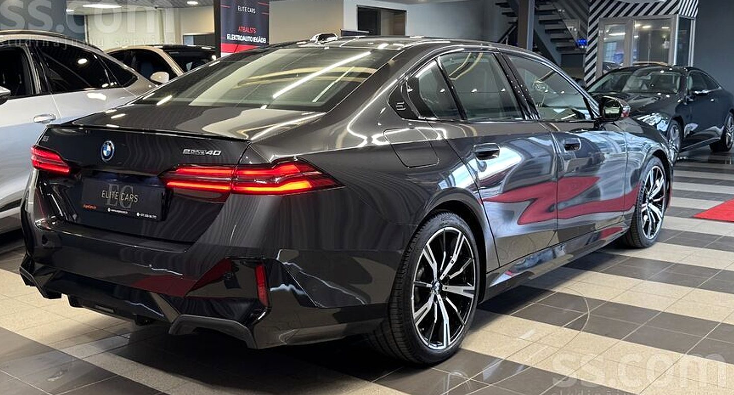 BMW Citi — foto 2