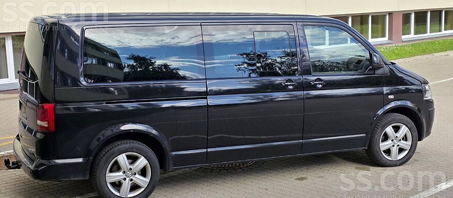 Volkswagen Caravelle, 2012. gads