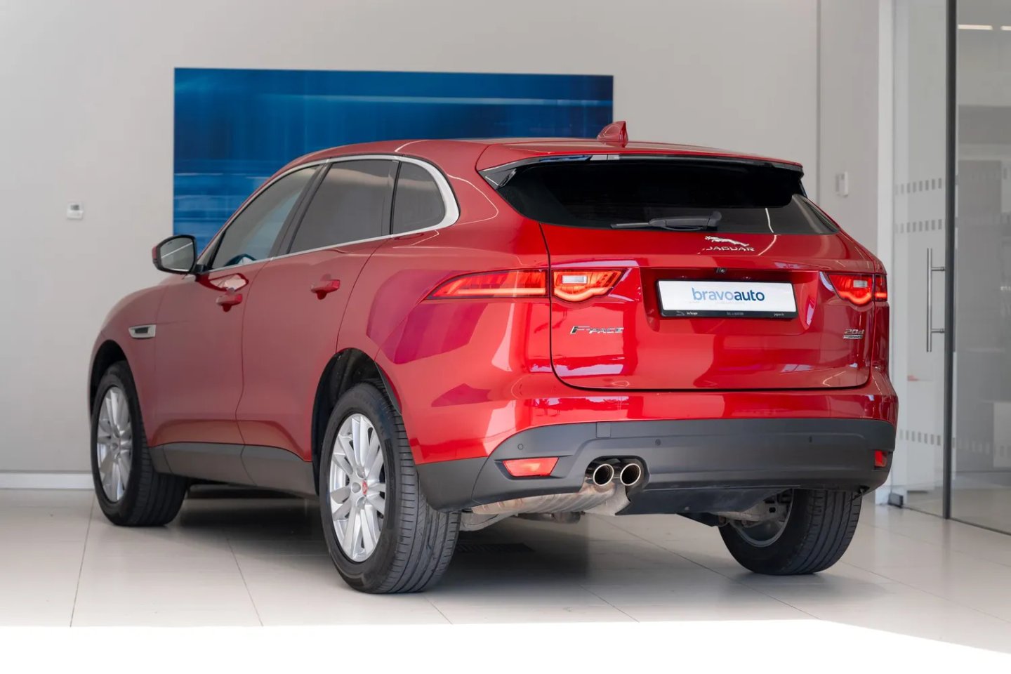 Jaguar F PACE — foto 4