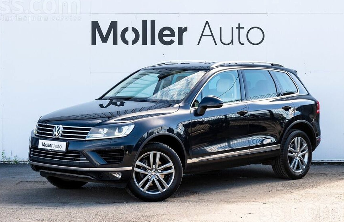 Volkswagen Touareg, 2015. gads