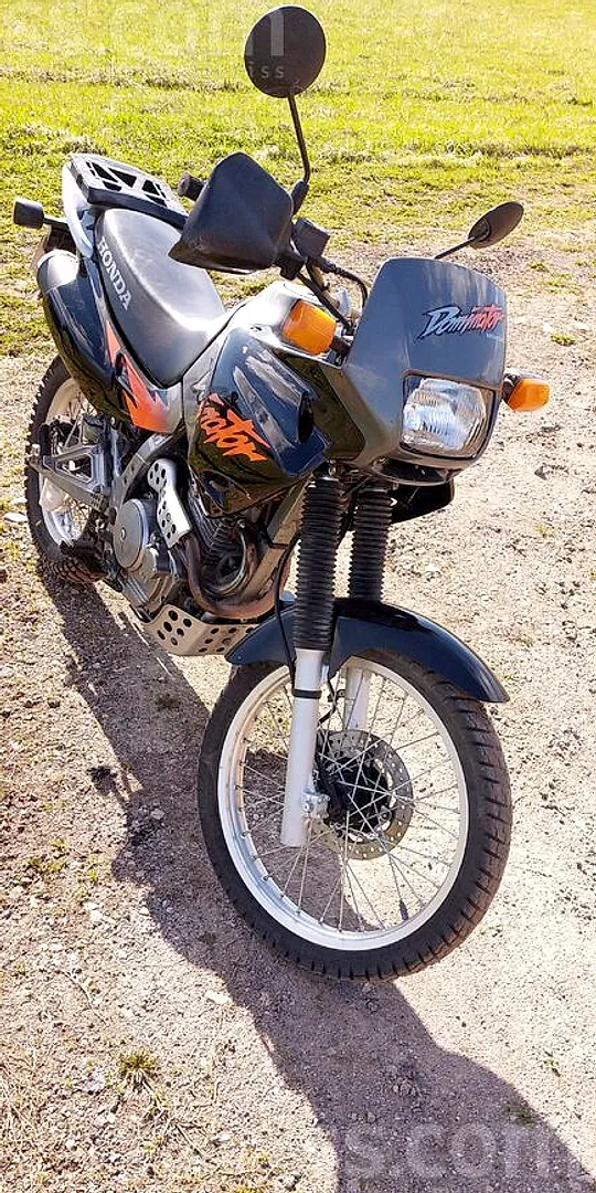 Honda Nx650V
