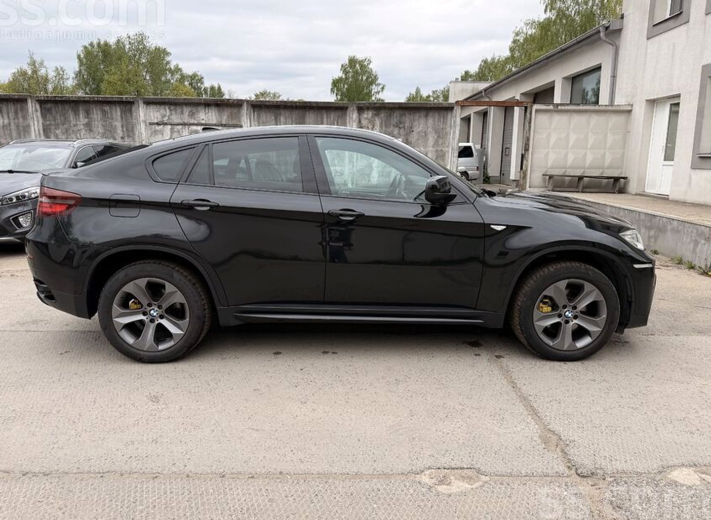 BMW X6 — foto 5