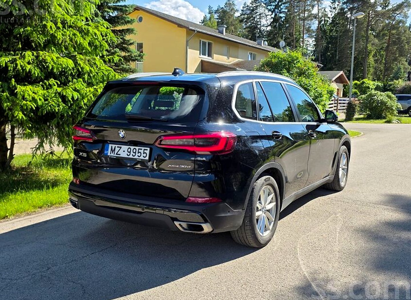BMW X5 — foto 2