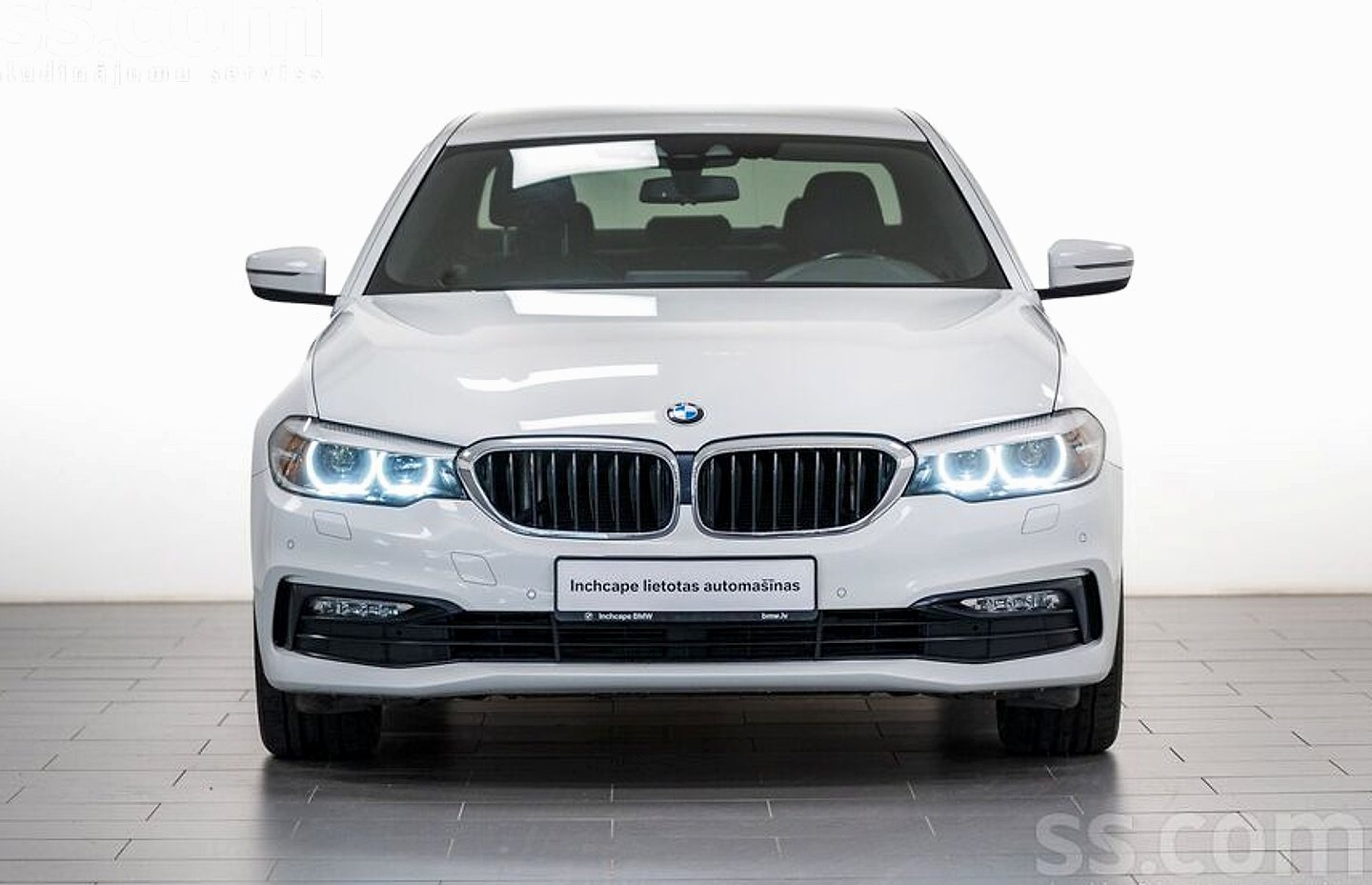 BMW 520 — foto 6