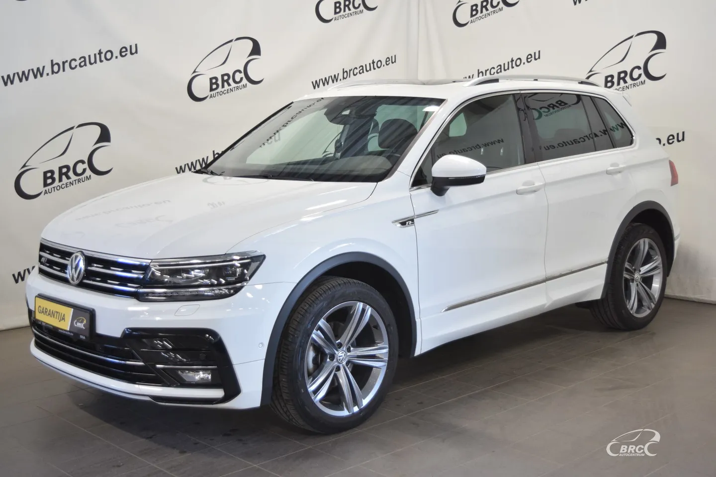 Volkswagen Tiguan, 2020. gads