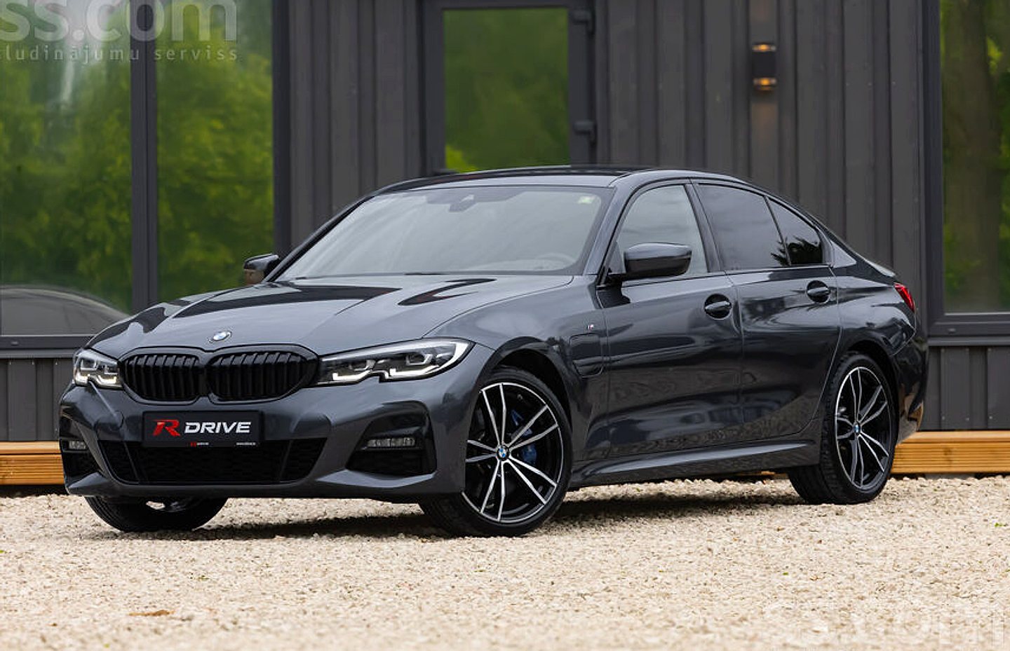 BMW 330 — foto 4