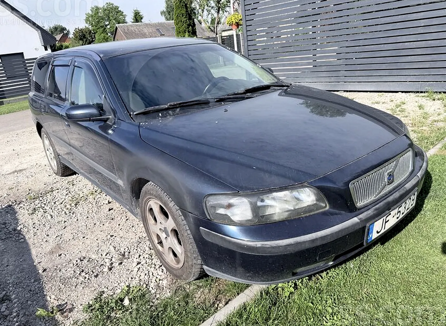 Volvo V70, 2004. gads