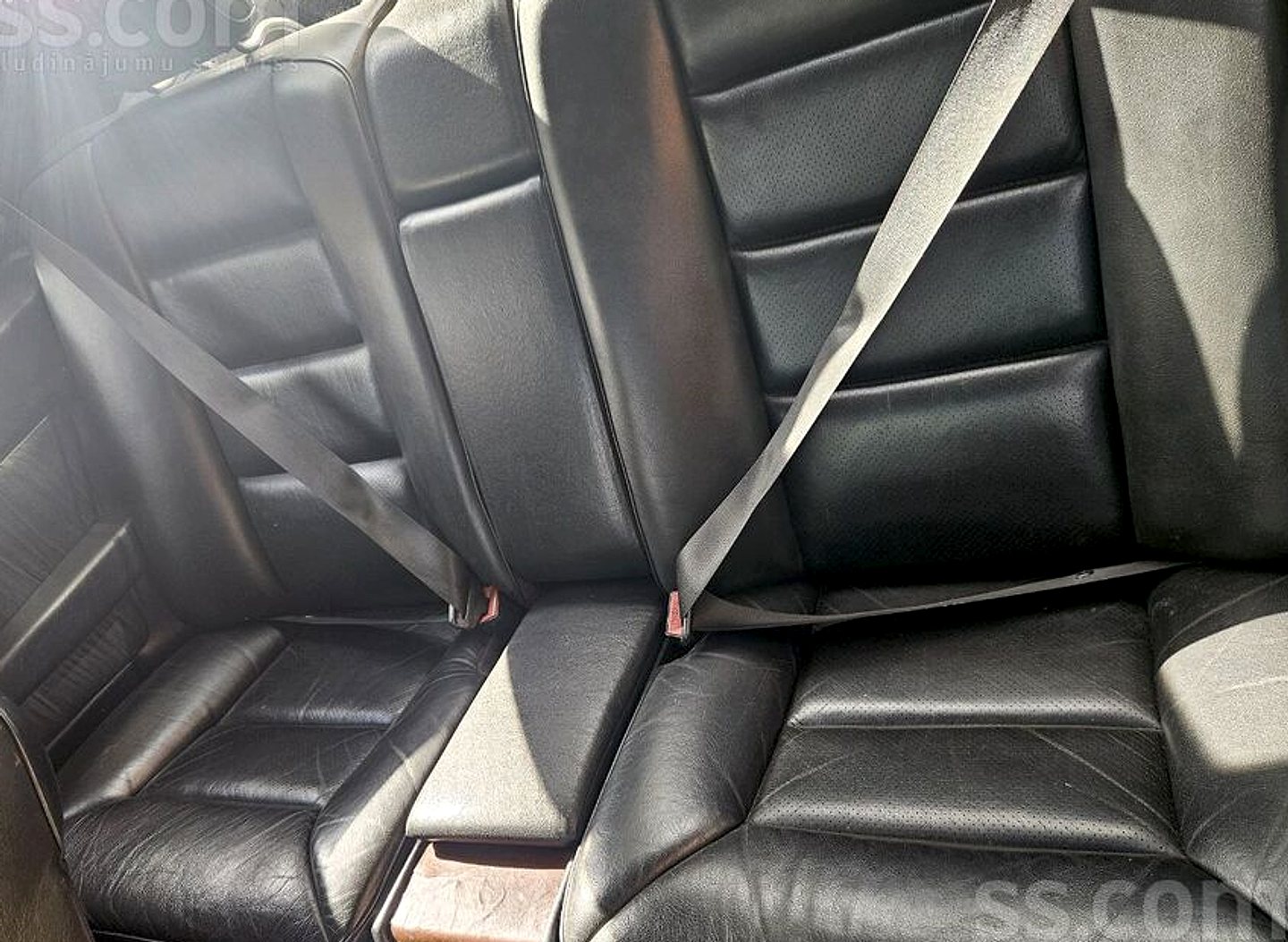 Mercedes-Benz E220 — foto 6