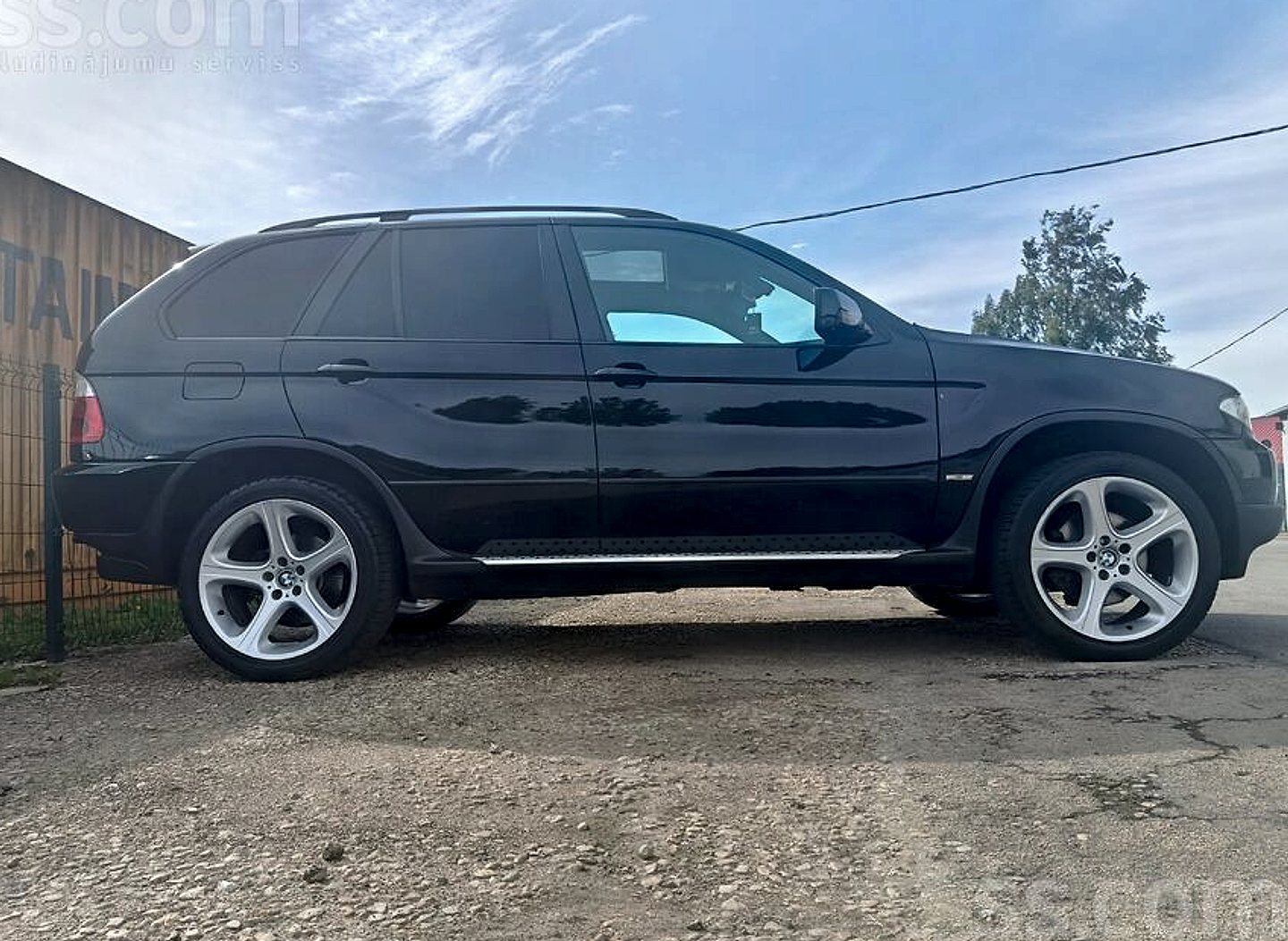 BMW X5 — foto 4