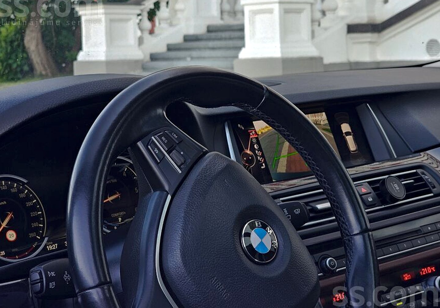 BMW 530 — foto 6