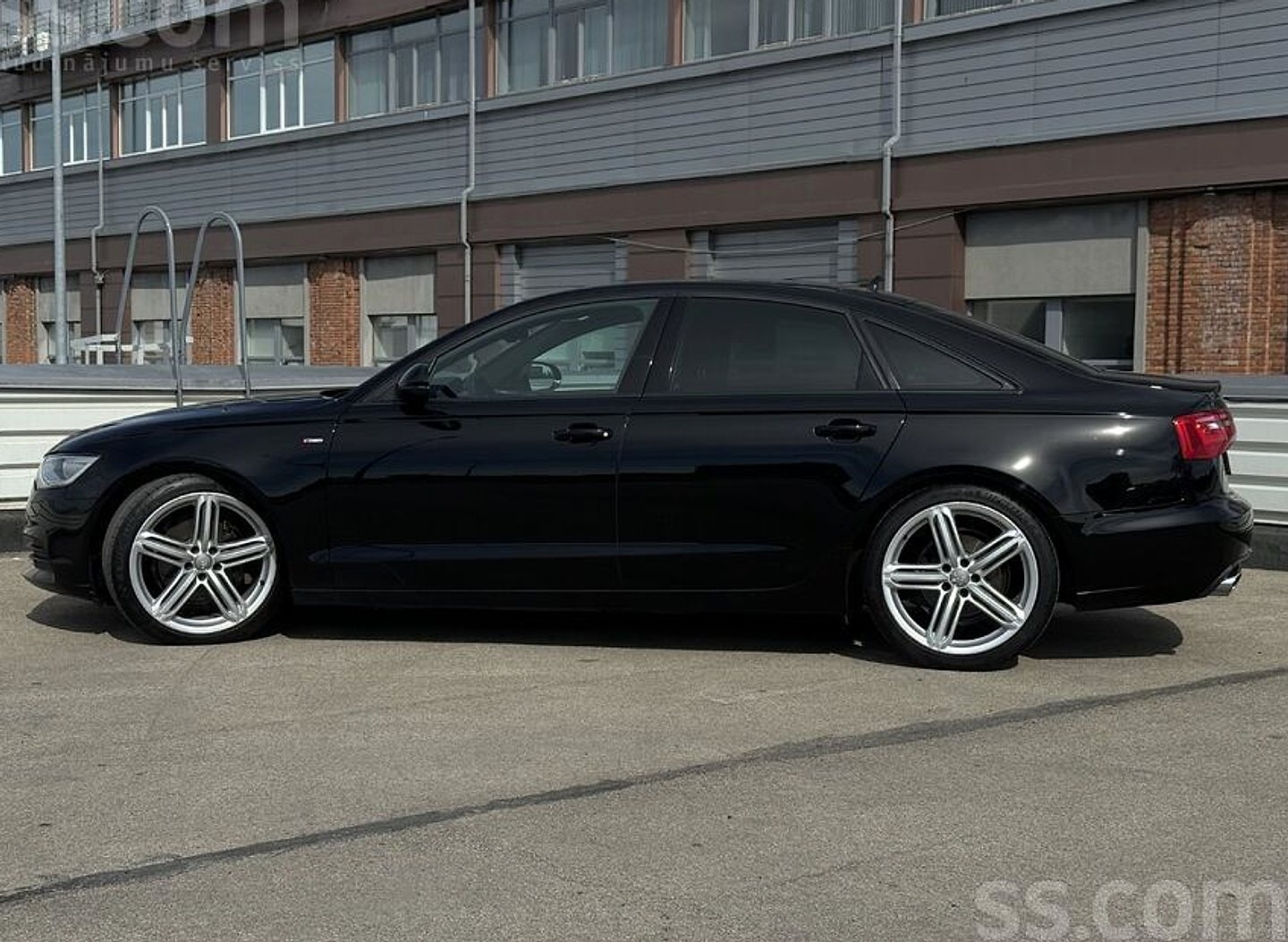 Audi A6 — foto 2