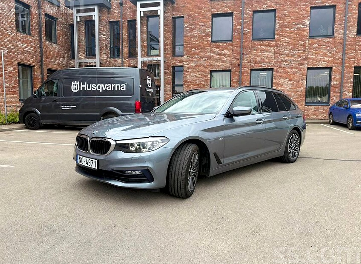 BMW 520 — foto 3
