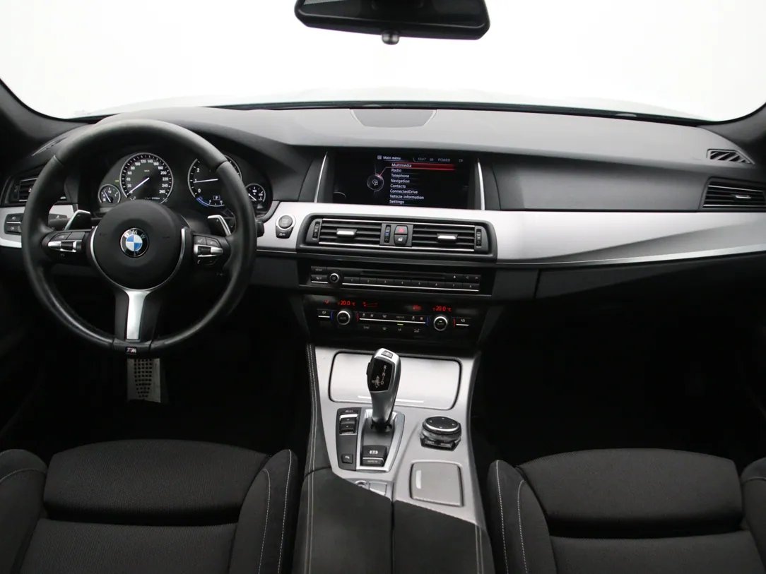 BMW 520 — foto 3
