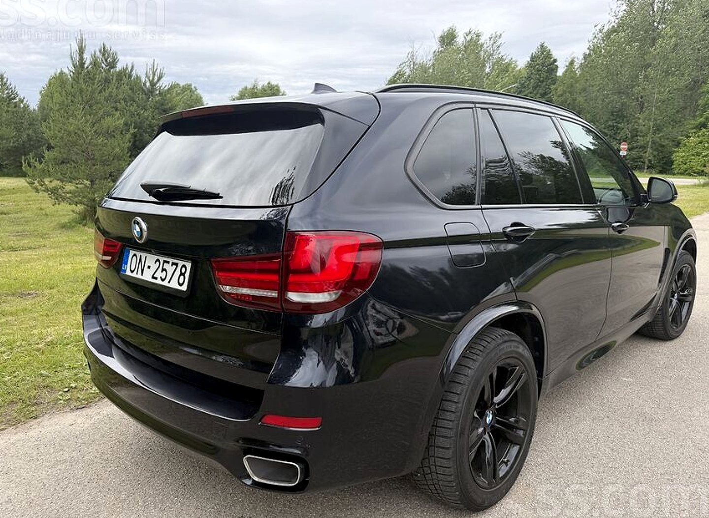 BMW X5 — foto 3